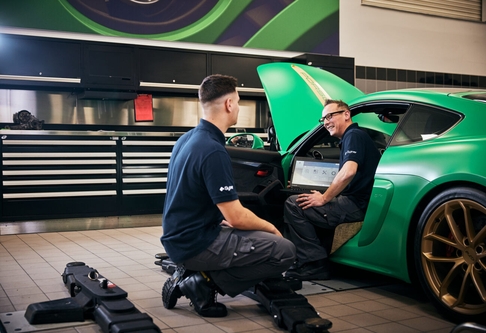 Porsche Centre Chester - Recruitment Open Evening
